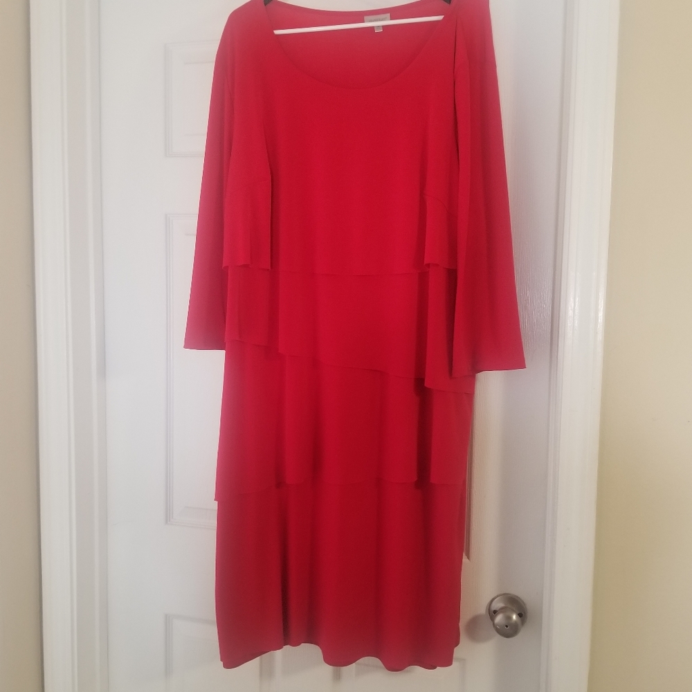 Avenue Plus Curvy Red Tiered front Dress Size 22/24
